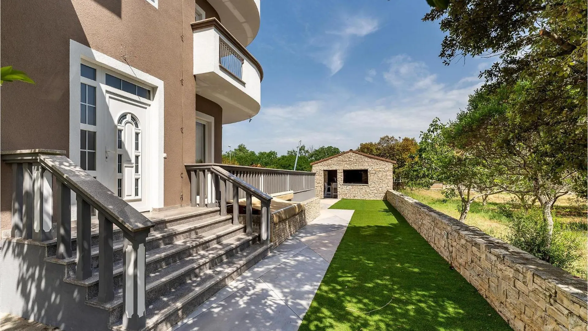 Villa Lea ザトン 別荘